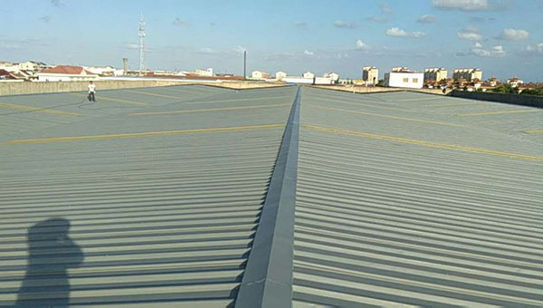 彩鋼瓦屋面除銹翻新要符合哪些作業(yè)條件？