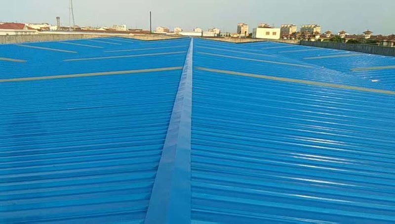 寧波遠誠設備制造有限公司廠(chǎng)房彩鋼瓦翻新