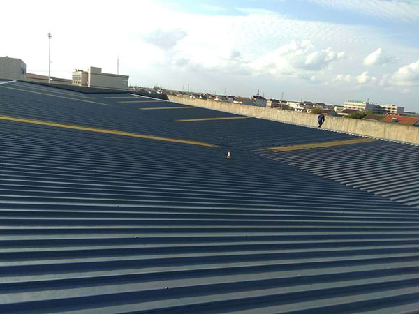 夏天來(lái)臨了彩鋼瓦翻新的價(jià)格會(huì )有變化嗎？